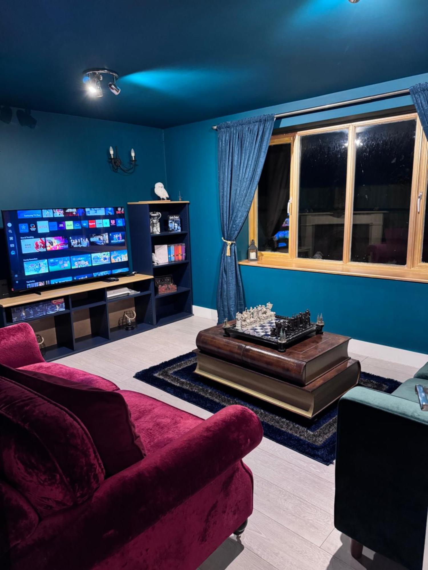 Hogwarts Apartment Abbots Langley Екстер'єр фото